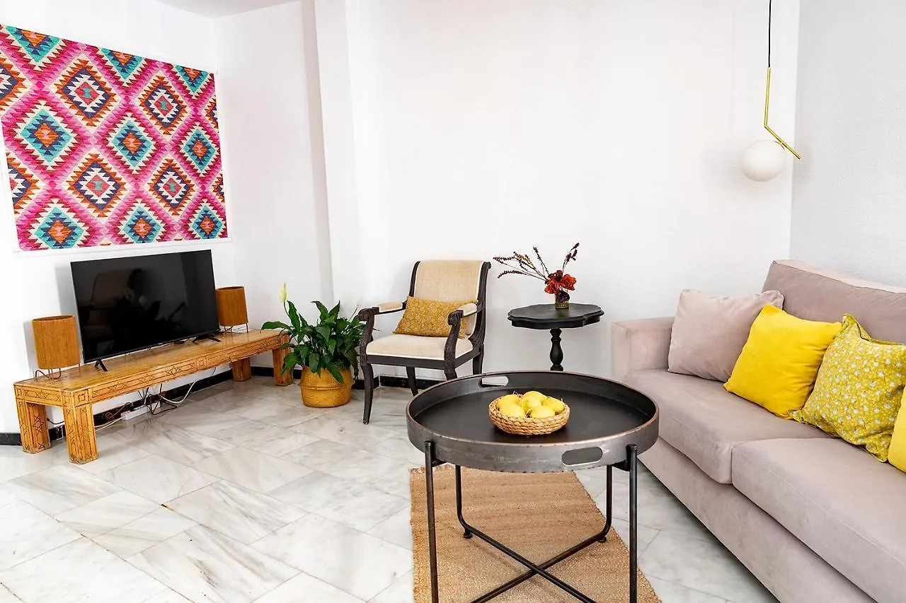 Ziba Cordoba Only Families Apartment
