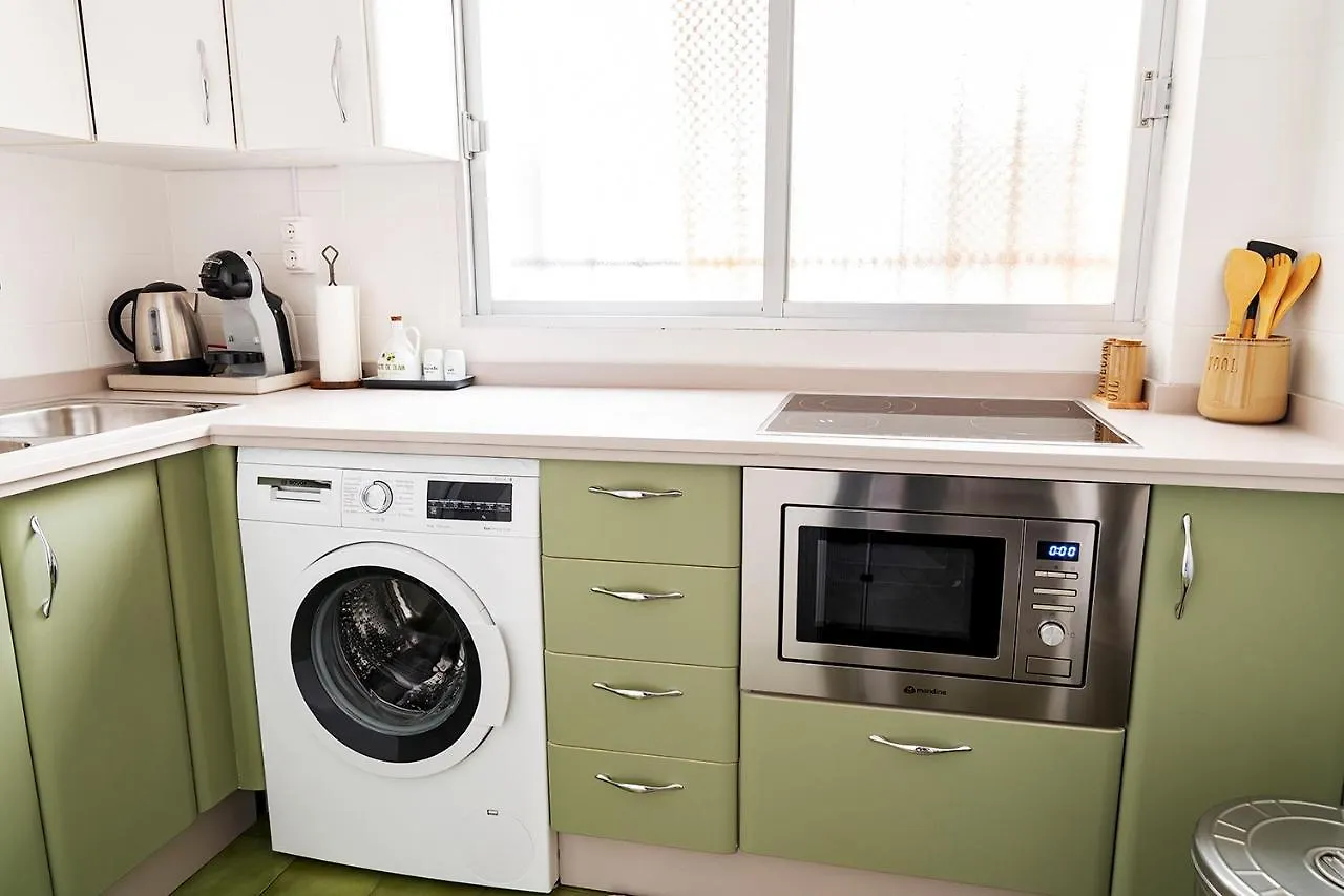 Ziba Cordoba Only Families Apartment